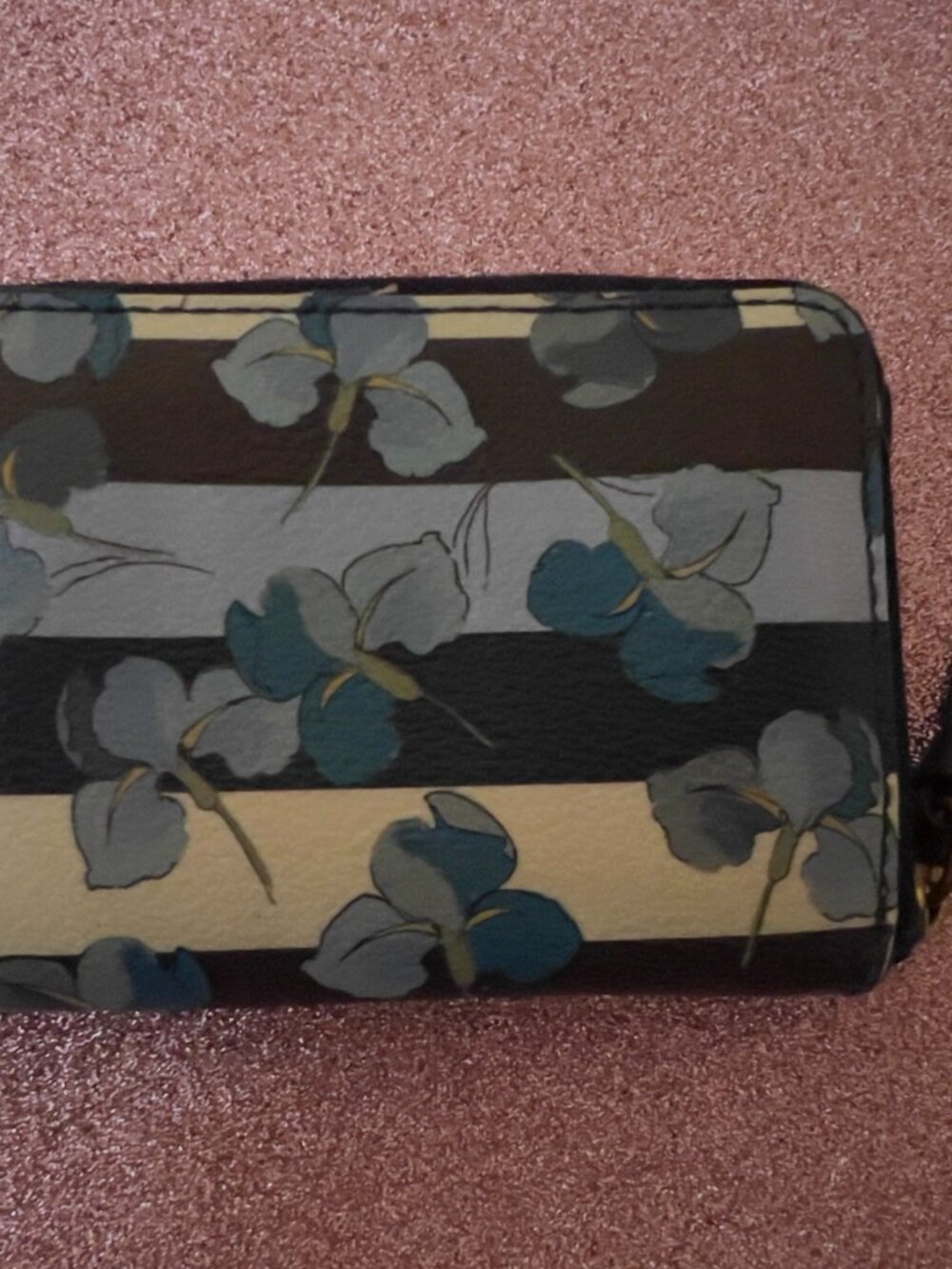 Tory Burch Robinson Primula blue flowers wallet - Picture 3 of 5